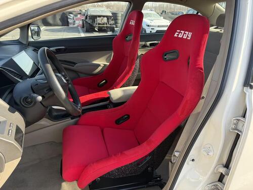 τελευταία εταιρεία περί EDDY Racing Seat MR Model